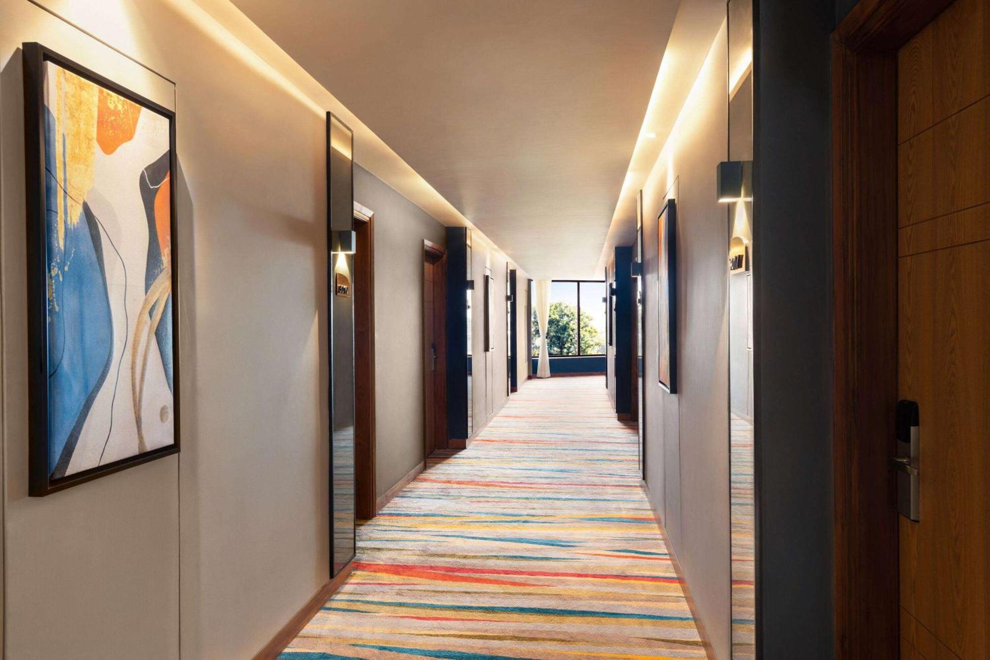 Ramada Encore By Wyndham Amritsar Airport 外观 照片