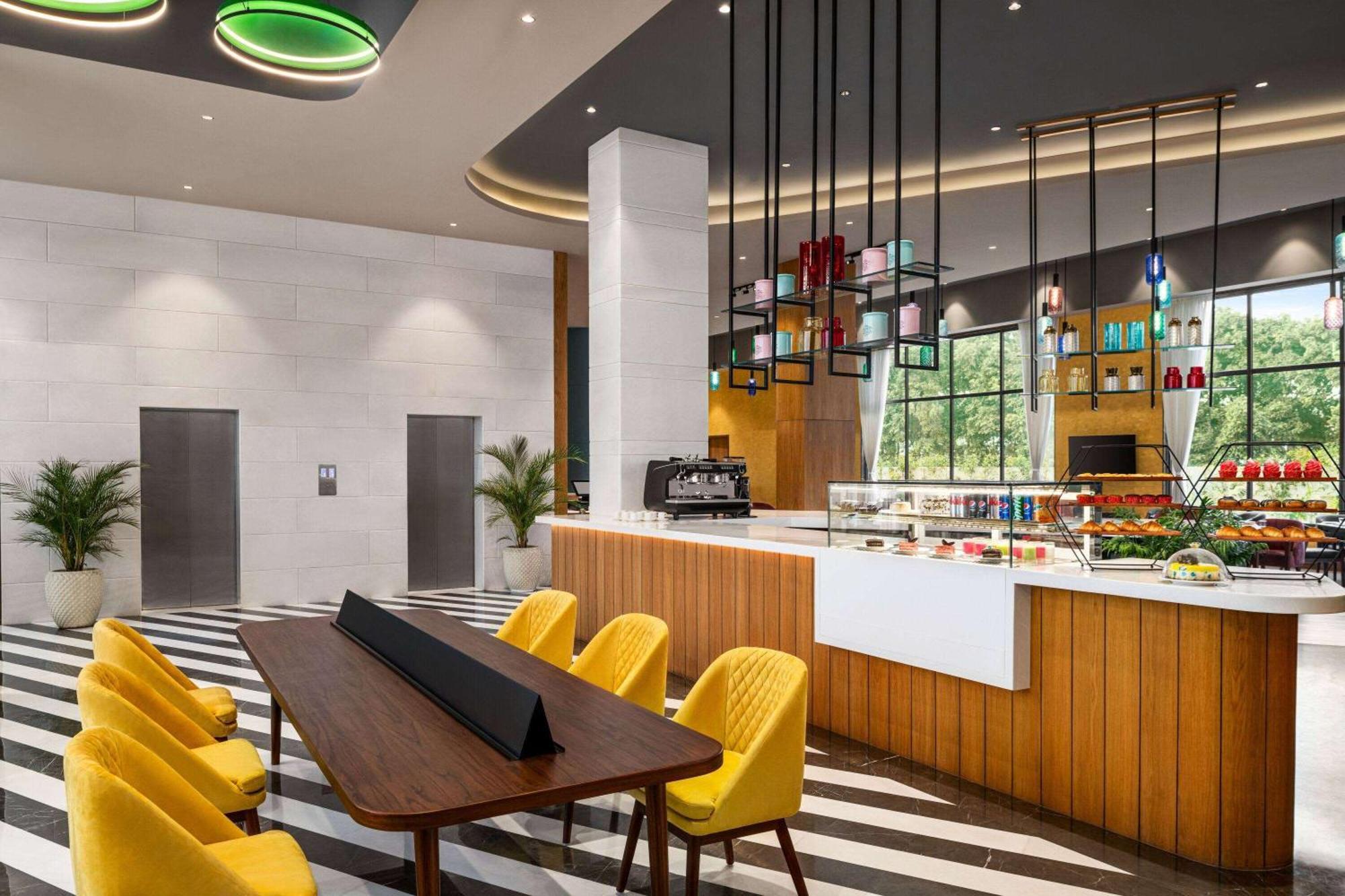 Ramada Encore By Wyndham Amritsar Airport 外观 照片